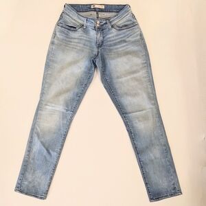 Women 529 Skinny Leg Curvy Light Wash Jeans